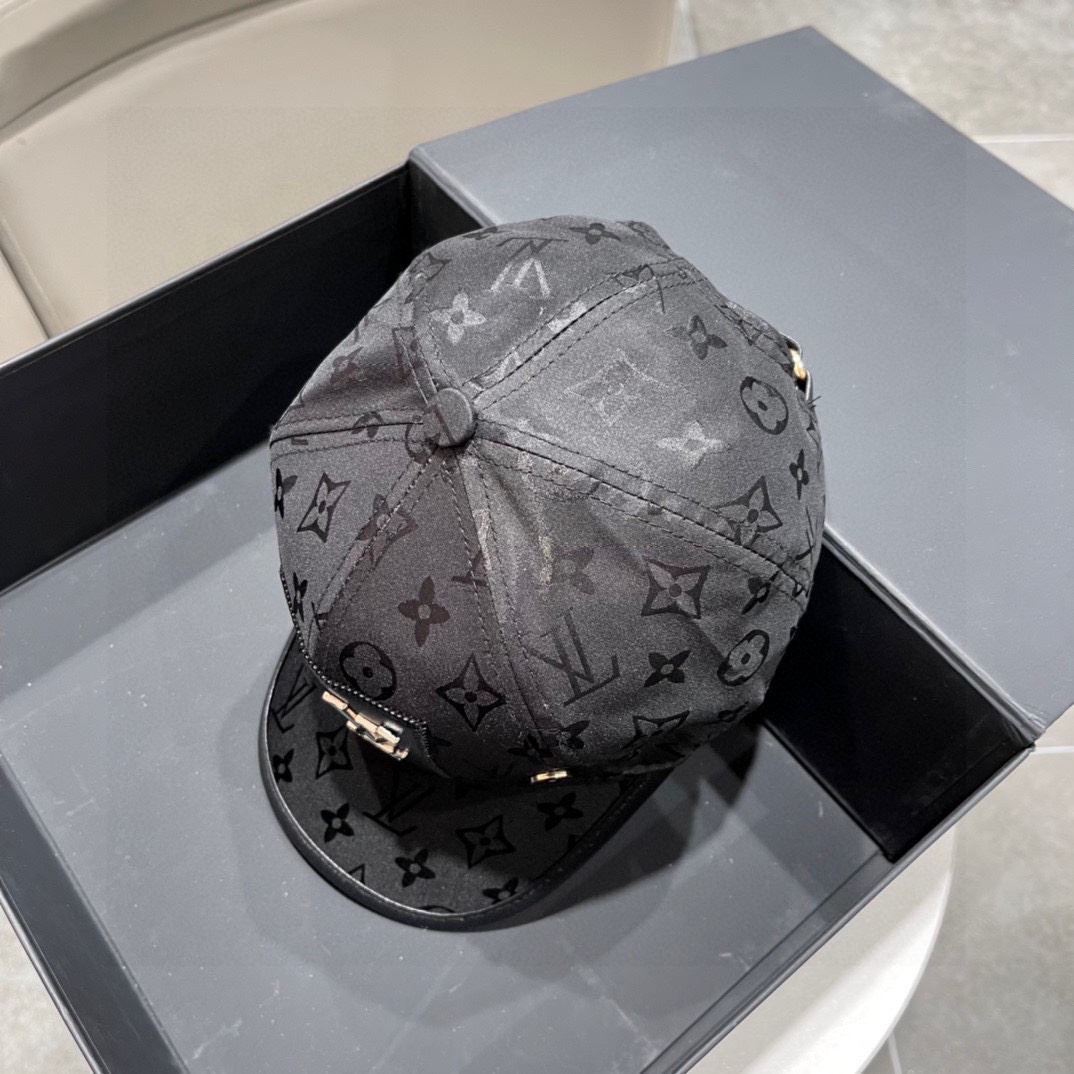 Louis Vuitton Caps